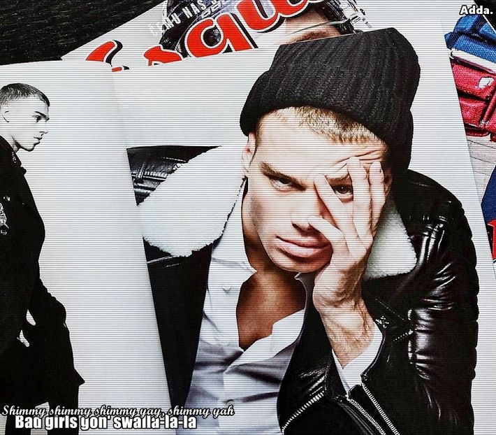 》*o trage de mână spre el când începe o melodie mai ritmată și începe să danseze + - SO1xE07 I said I catch u if u fall