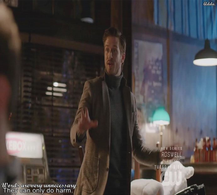 》*se pune cu capul pe burta lui Anne* Mă dor cwaele............. =))))))))))))) - SO1xE08 Taste them all tonight