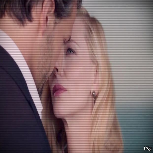 ▬ Nici nu o intereseaza ca e el un domn si cand e beat, momentul intens dintre ei e prea mult si ea - SO1xE08 Taste them all tonight