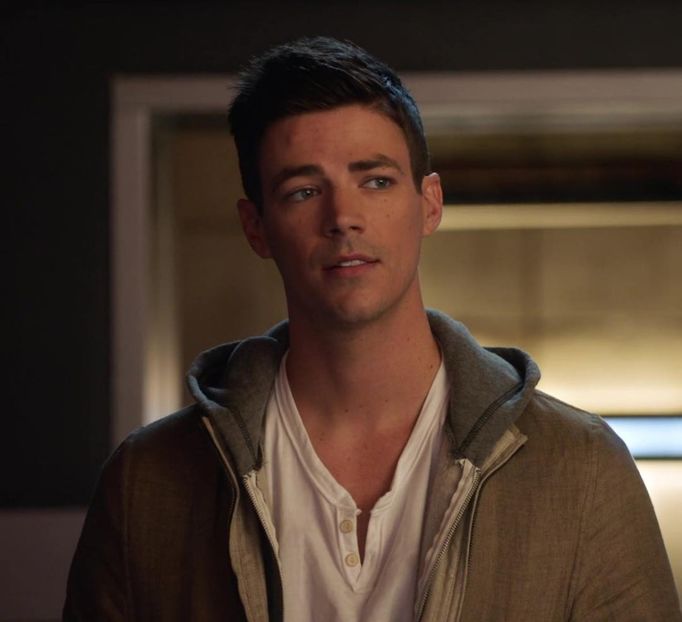 ⤑ᵖᶤᶰᵏĿЄ♏ØИÂÐЄ ┊ fetele?nu feteleee# pupa sa treaca in decolteu=)))));-liz - SO1xE08 Taste them all tonight