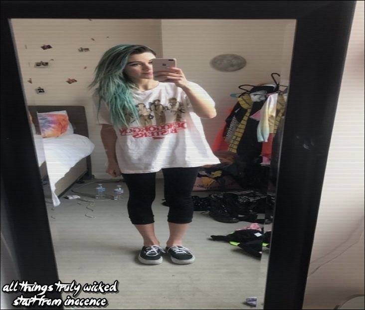 ϟ⚝. Mεямαιd Qυεεи ☪☂ [cl] sa speram ca ai dreptate [#se uita in directia aia . si se pare - SO1xE08 Taste them all tonight