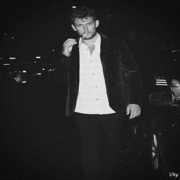 ▬ ❝De placere si acum pentru ca ma faci tu sa rad.❞ Rade mai tare cand - SO1xE09 Untill the sun come up