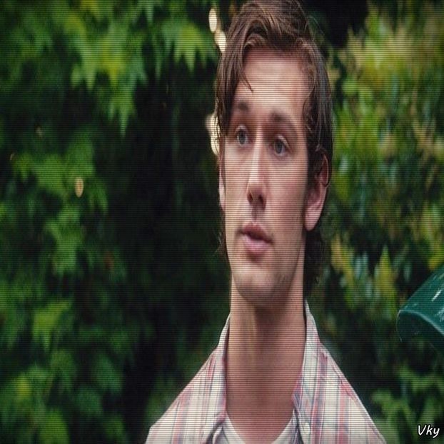 ▬ ❝Eu ti-am zis ca nu a fost nimic romantic.❞ Se stramba la ea.=))))))) - SO1xE09 Untill the sun come up