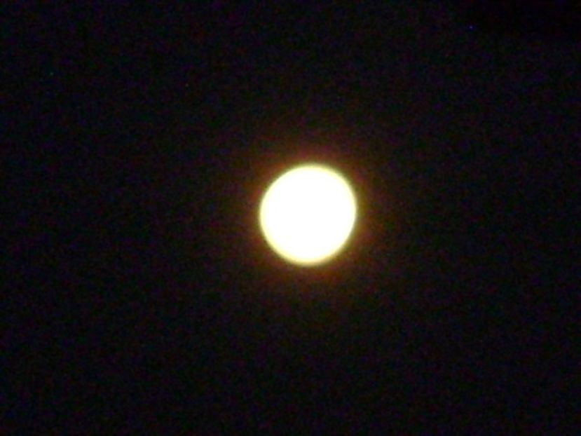 Luna in crestere in Fecioara - Luna - Soarele si norii - 1