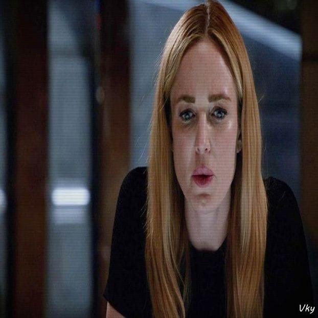 ▬ ❝Cred ca imi sangereaza putin urechile, nu intreba.❞=)))))))))))) - SO1xE10 Kiss me with your smile