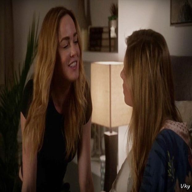 ▬ ❝Eu zic sa o lasam pe colega aia a ei de intelege ceva din ce spune Liz.❞=))))))) - SO2xE01 Whats with ur behaviour