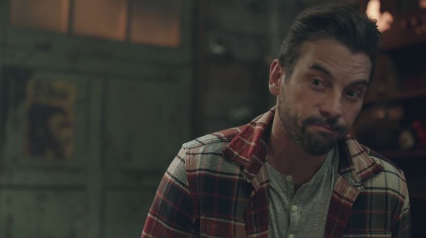 ▬ ❝Sunt prea batran si obosit ca sa ma mai stresez ca pot sa raman singur.❞=)))))))))) - SO2xE01 Whats with ur behaviour