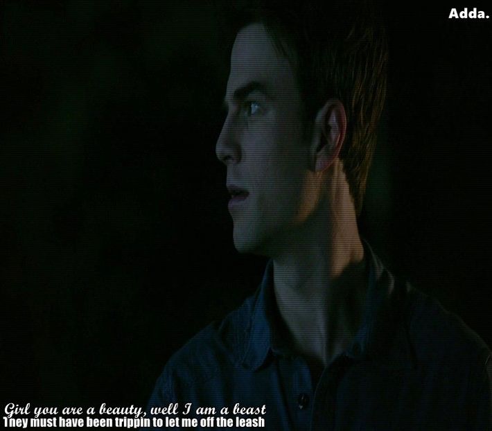 》*Se uita urât la Dobrev și Grant, de undeva de mai departe*=)))))))))))))) - SO2xE02 Make my world light up