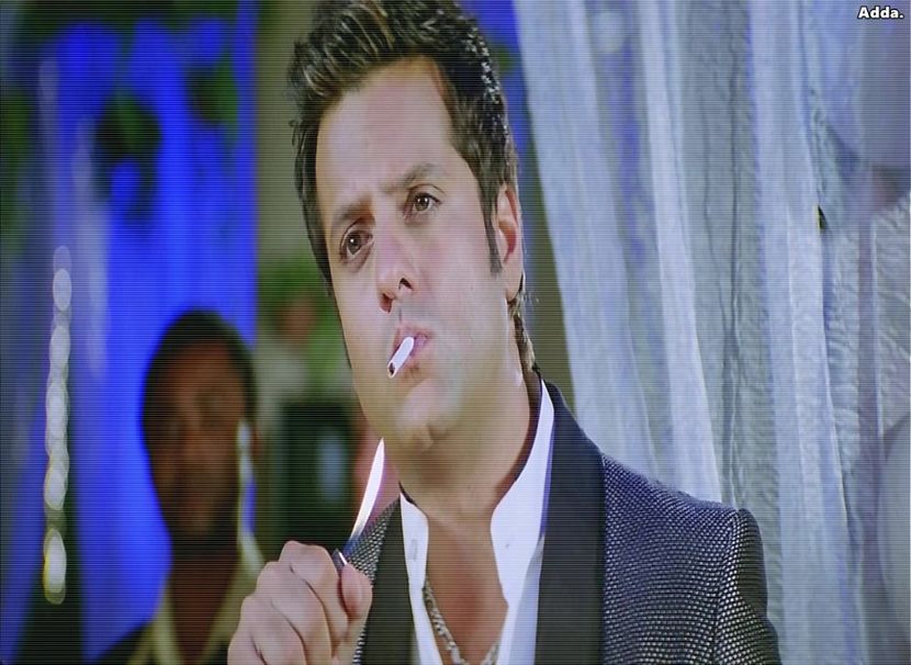 》Pâs, tinere, ce fumezi acolo? *IP, pe cale să-și aprindă țigara lui dar o bagă repede în - SO2xE02 Make my world light up