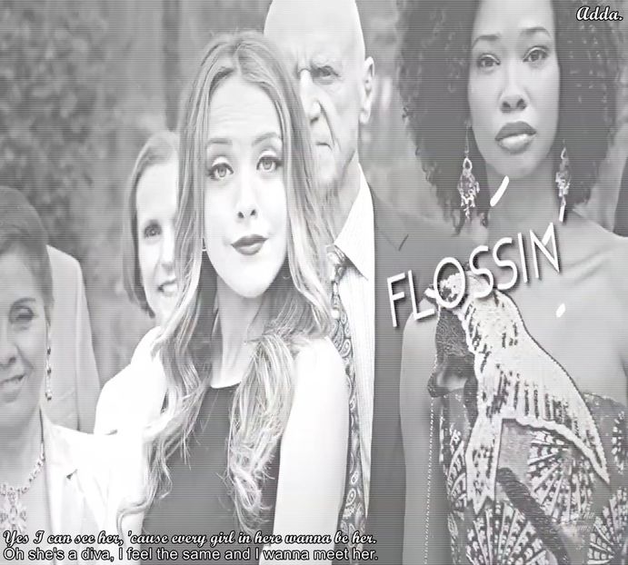 》Ce notițe? Nu ai cum să mai faci rost de ele de la alt coleg? *Se uită la ea și zâmbește - SO2xE02 Make my world light up