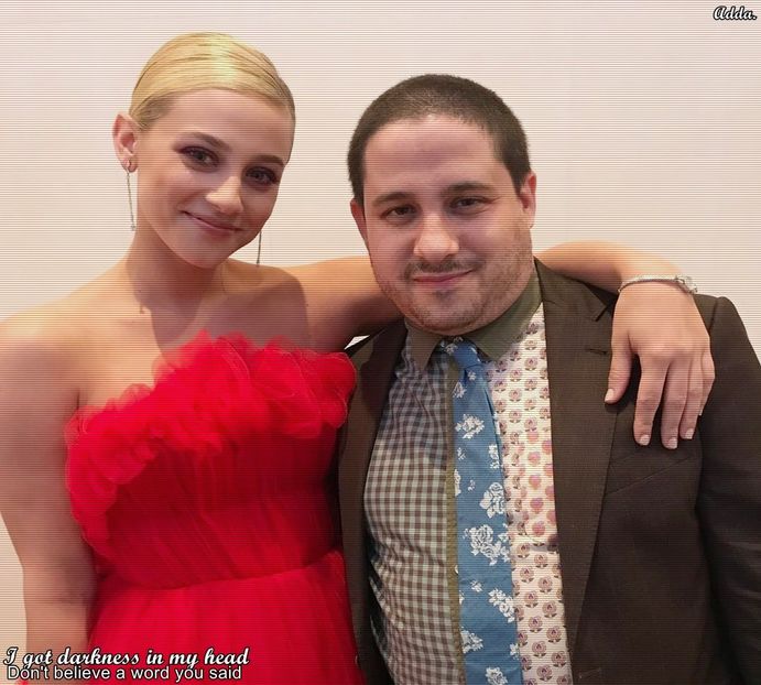 》*Deschide gura să zică ceva, dar când simte că o mângâie zâmbește scurt* Dacă tot ești - SO2xE02 Make my world light up