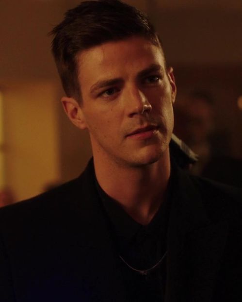 ⤑ᵖᶤᶰᵏĿЄ♏ØИÂÐЄ ┊oricum m-am distrat cat alti intr-o viata=)))asta e#brusc( - SO2xE02 Make my world light up