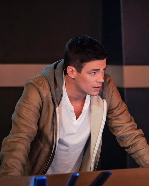 ⤑ᵖᶤᶰᵏĿЄ♏ØИÂÐЄ ┊eu nu zic nimic ca tu vrei sa faci asta cu anne care mai ca iti cere sa locuiti impre - SO2xE02 Make my world light up