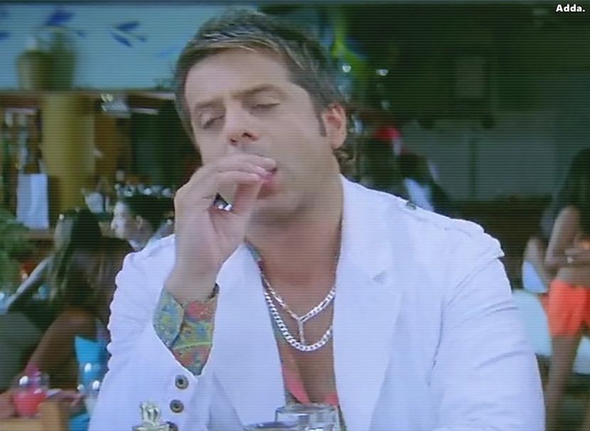 》Tare-mi-e că o să o dea jos din funcție...Presimt eu =)))))))))). - SO2xE02 Make my world light up