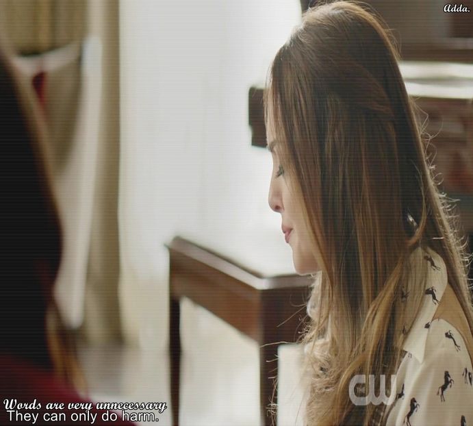 》Daaa, ai făcut. Doar privește în jur, mulți întorc capul după tine, girl.. Capul sus, fii - SO2xE02 Make my world light up