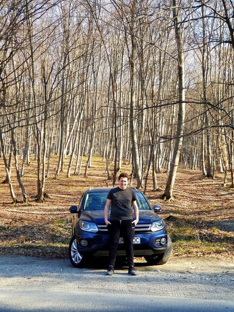 20cc6992-5b44-4fbd-8a41-15eca25b9b03 - Contact