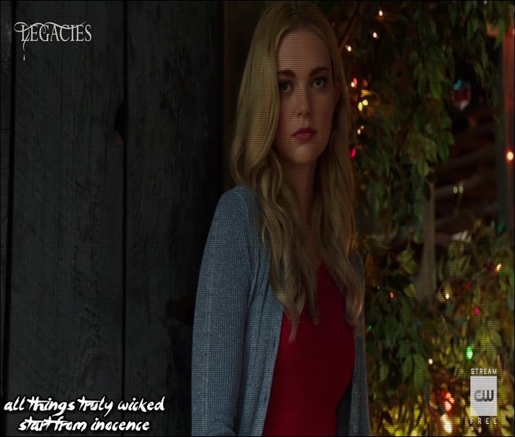 ϟ☾.єครt ☼F Eᴅᴇɴ ☪☂. [cl] [#intra in curte band dintr-un pahar cu o bautura de la Starbucks - SO2xE03 Have you got no shame