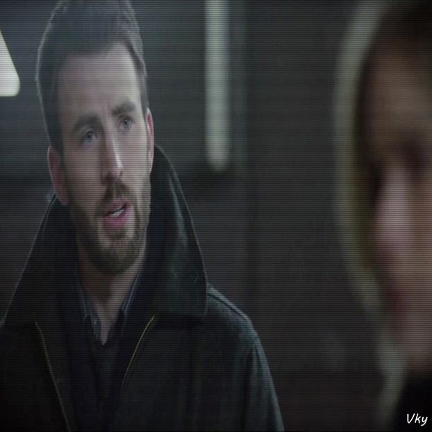 ▬ ❝Ok.❞ Intra in autorulota si se aseaza pe undeva pe acolo.=)))) - SO2xE04 Im in my best condition