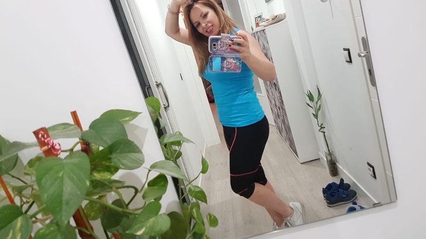 6B657B5C-B914-40B8-9623-0922E99D0733 - Flori