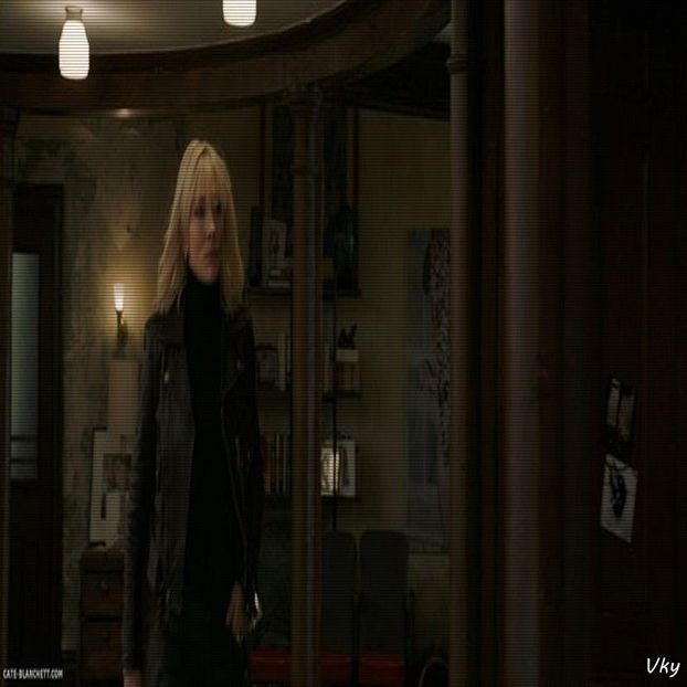 ▬ Se opreste cand aude zgomotul facut de Amick cand se imprastie ca nu stia ce e mai exact, apoi - SO2xE04 Im in my best condition