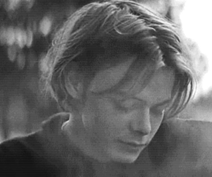 ▫̈́□̷̣　̾‹ℛam̈èn̈e⁕̷ɐʇ⑂ǝsᵎɐɹɟ› ;. În urma replicii primite nu se încumetă decât să vocalizeze un ‘a’ - All of these games all of our ways