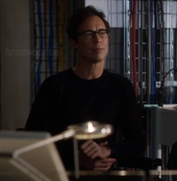 ⤑ᵖᶤᶰᵏĿЄ♏ØИÂÐЄ ┊uneori esti prea dura jur# o spune cu afectiune si razand( - SO2xE05 Some ll say its a reverse