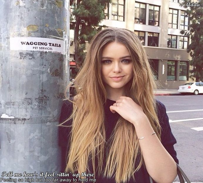 》*Uuuuuu, tsschhhh (da le mai știu, așa făceau=))))))) *se uită la ea și zâmbește apoi pleacă - SO2xE05 Some ll say its a reverse