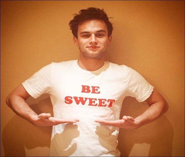 ⤑ᵖᶤᶰᵏĿЄ♏ØИÂÐЄ ┊nu o sa fie iubire..nu ar deranja un moment atat de mimunat=))) - SO2xE05 Some ll say its a reverse