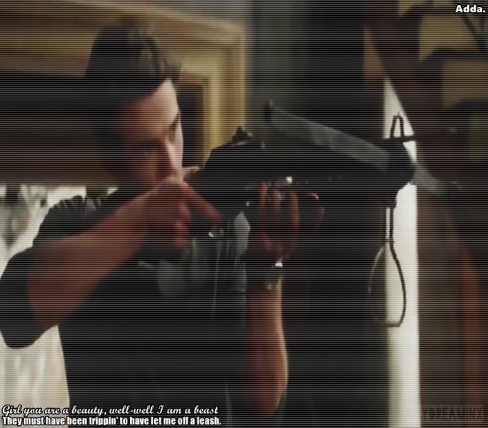 》Da. *râde și ia o prăjitură apoi bea din șampanie* Mamă ce prăjituri bune, ce or avea - SO2xE05 Some ll say its a reverse