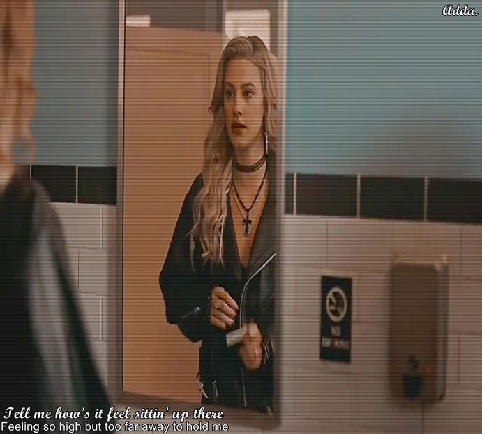 》Nici eu..*râde tare și apucă o prăjitură dar o aruncă după ce-l auzise pe Chris* =))))). - SO2xE05 Some ll say its a reverse