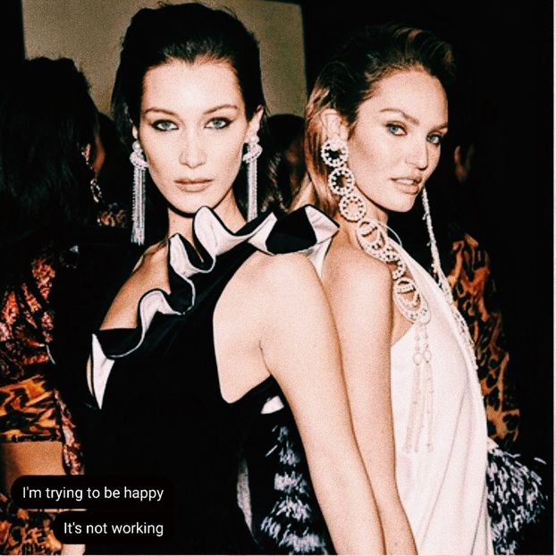 ☇. *era foarte sensibilă așa că she got stoned real fast, se fre.acă de el după + - SO2xE05 Some ll say its a reverse