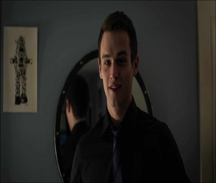 ⤑ᵖᶤᶰᵏĿЄ♏ØИÂÐЄ ┊# se invarte cu ea pe ritmul muzici oarecum=))); de acum( - SO2xE05 Some ll say its a reverse