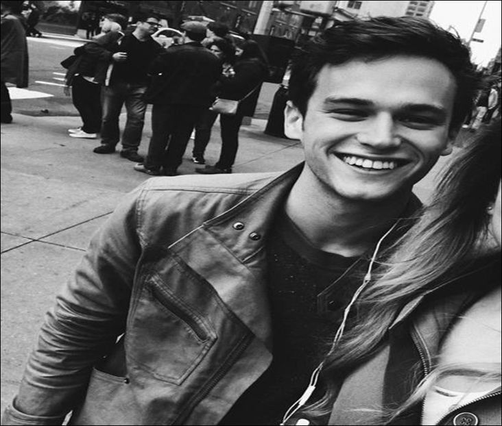 ⤑ᵖᶤᶰᵏĿЄ♏ØИÂÐЄ ┊# isi baga seringa in vena=))))) si fuge la liz fericit( - SO2xE05 Some ll say its a reverse