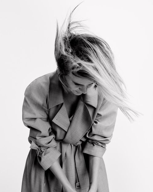 ▬ Se invarte in fantezia asta a lui Amick prin fata ei cu o masca pe - SO2xE05 Some ll say its a reverse