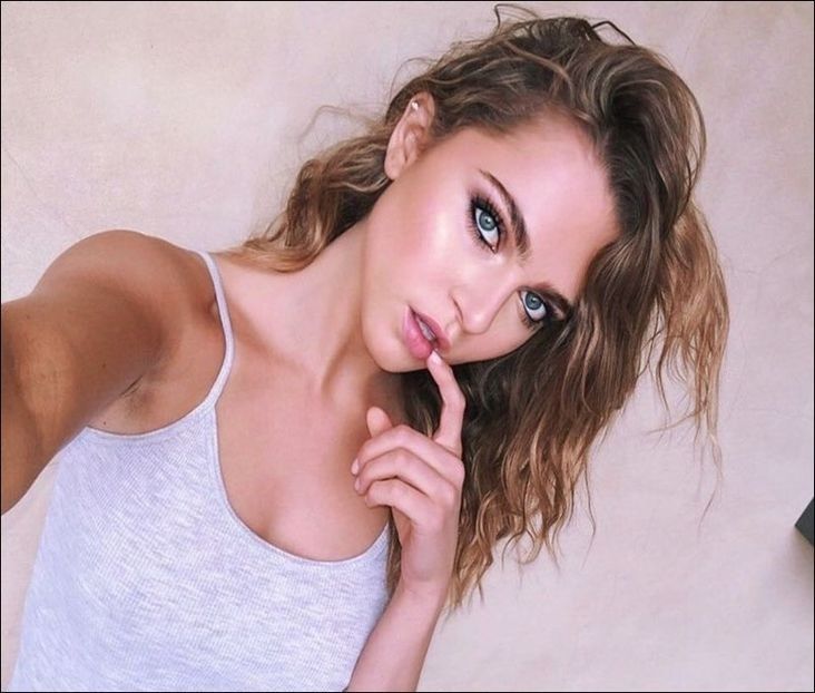 ⤑ᵖᶤᶰᵏĿЄ♏ØИÂÐЄ ┊asta nu neg=))) nu pot sa zic ceva de ea vreodata..doar din cauza ei( - SO2xE06 Welcome to the jungle