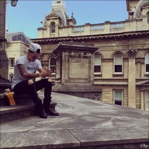 ▬ ❝Deci am vazut amandoua aceasi emisiune, asta inseamna ca la asta m-am referit.❞=))))))) - SO2xE06 Welcome to the jungle