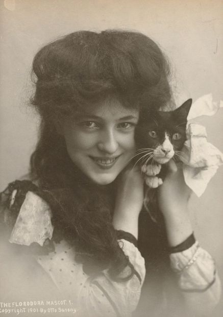 Harvard_Theatre_Collection_-_Evelyn_Nesbit_TCS_2_(seq_22) - Evelyn Nesbit