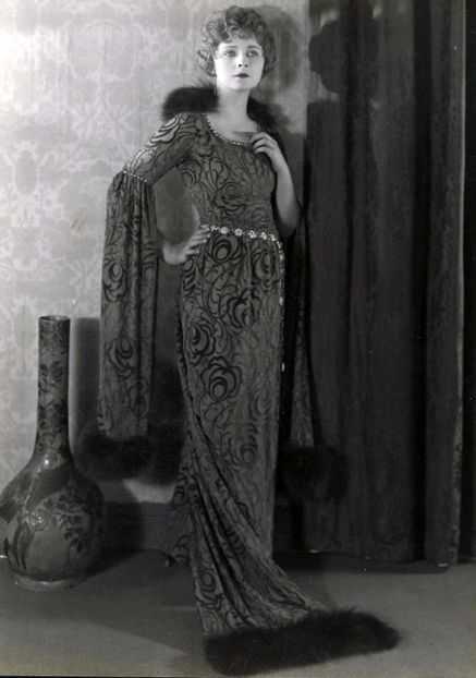 alice terry (4) - Alice Terry