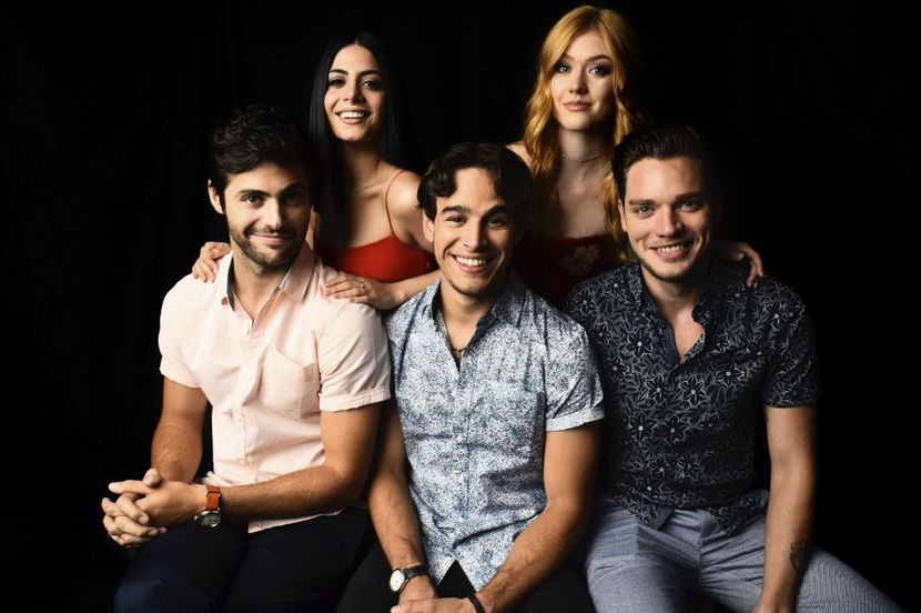 Shadowhunters (1) - Shadowhunters