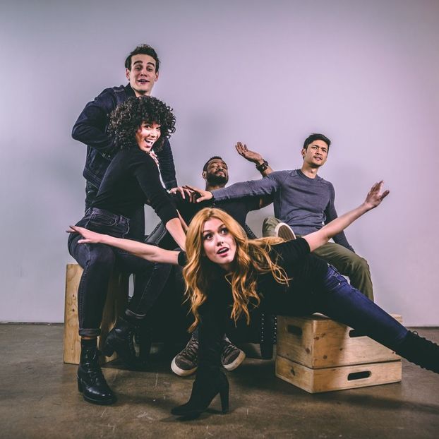 Shadowhunters (39) - Shadowhunters