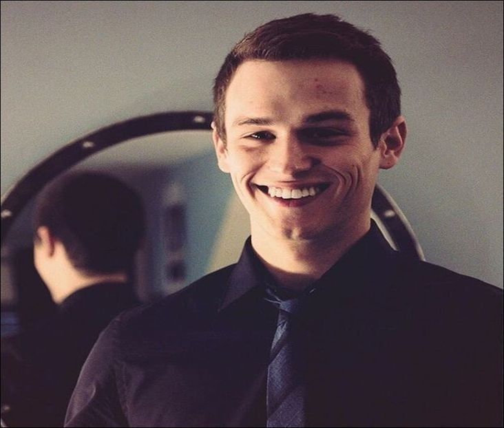 ⤑ᵖᶤᶰᵏĿЄ♏ØИÂÐЄ ┊ yeah..i like the photo..green e foarte..verde in ea=)))) - SO2xE08 So would u be my baby