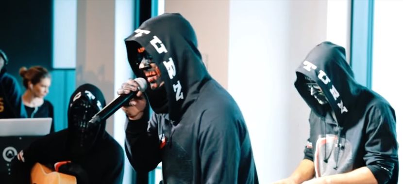 Carla s - 30 Days with Celebrities - Challenge