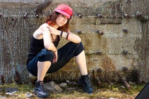 IXSWAHBEPOZRTQBBVFN - Videoclipuri