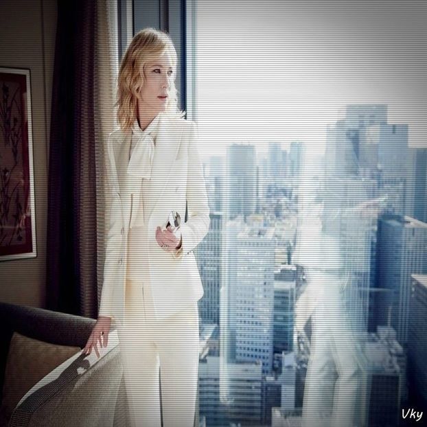 ▬ Se uita lung cateva secunde la Ian apoi adauga. ❝Perfect, asta ne mai lipsea.❞ Ofteaza putin - SO2xE08 So would u be my baby