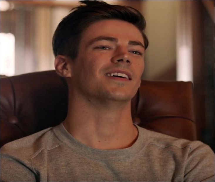 ⤑ᵖᶤᶰᵏĿЄ♏ØИÂÐЄ ┊ohhh si inca cum are grija de ea=))))# da sugestiv din sprancene si rade=));-m( - SO2xE08 So would u be my baby