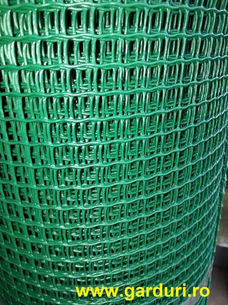 Plasa PVC verde 12x12x1000x25000-3 - Produse