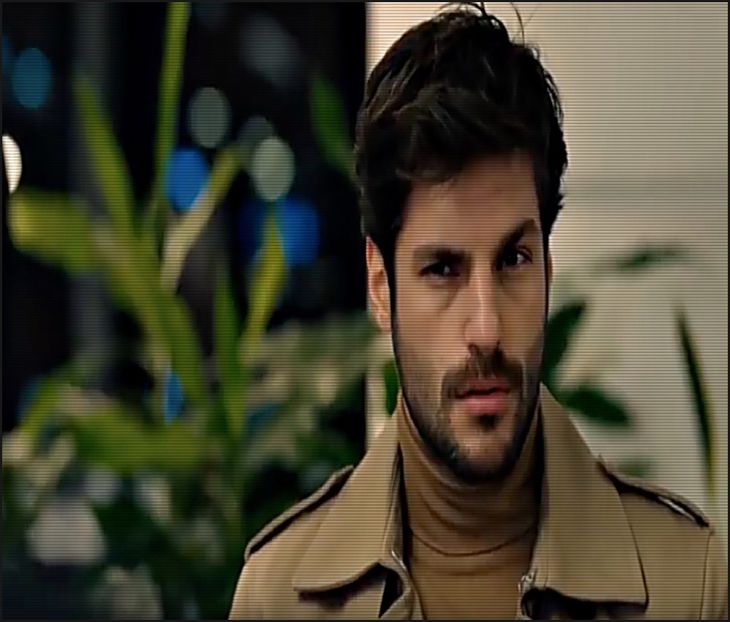 — era aproape de mine și nu voiam să se răzbune în vreun fel. „Serios? Ai comedie la - 01Cause u know Im here for you