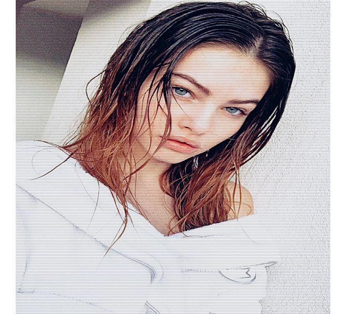 — Imediat cum acesta dă drumul dușului, mă ridic în fund ca să pot să-mi revin, tușind - 01Cause u know Im here for you