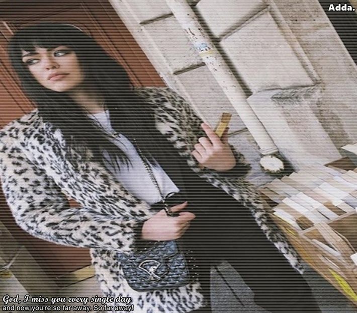 》O să fie un drum luuuuuuuuuung. *își îndoaie buza inferioară și-și lasă capul pe umărul - SO2xE08 So would u be my baby