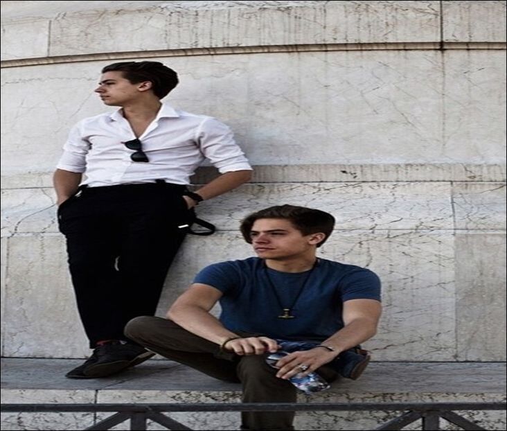 ⤑ᵖᶤᶰᵏĿЄ♏ØИÂÐЄ ┊# tresare si isi scoate castile din urechii; god lil..you( - SO2xE08 So would u be my baby